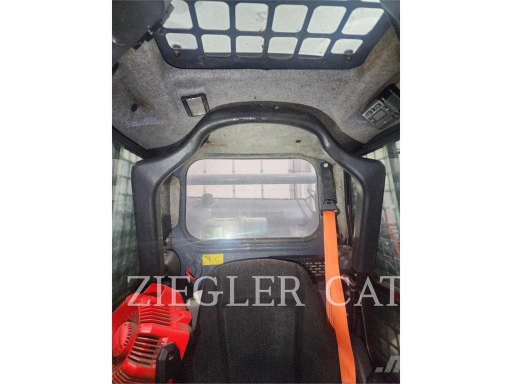 John Deere & CO. 318G Kompaktlader