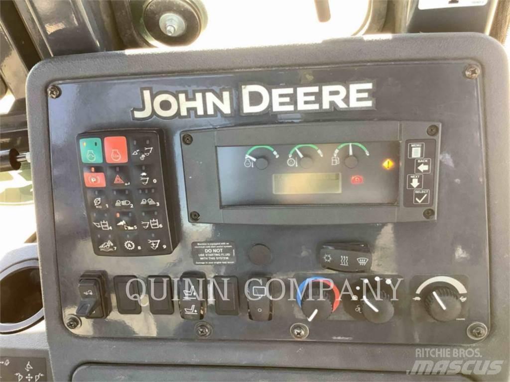John Deere & CO. 410L Baggerlader