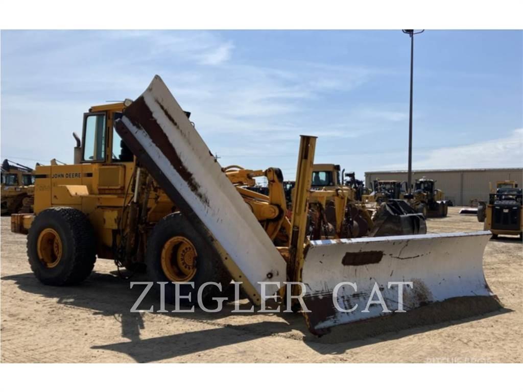 John Deere & CO. 624E Radlader