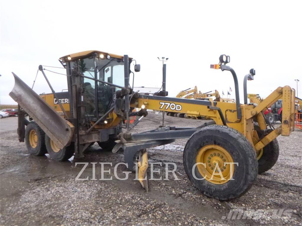 John Deere & CO. 770D Bulldozer