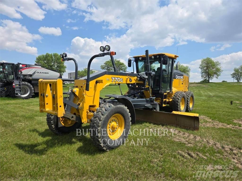 John Deere & CO. 770G Grader
