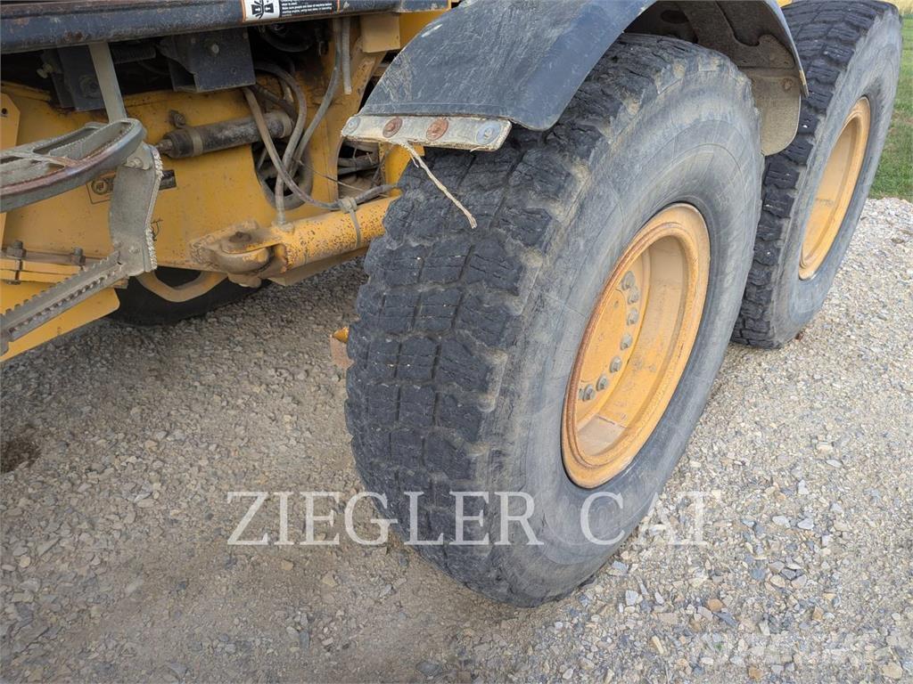 John Deere & CO. 772CH Grader