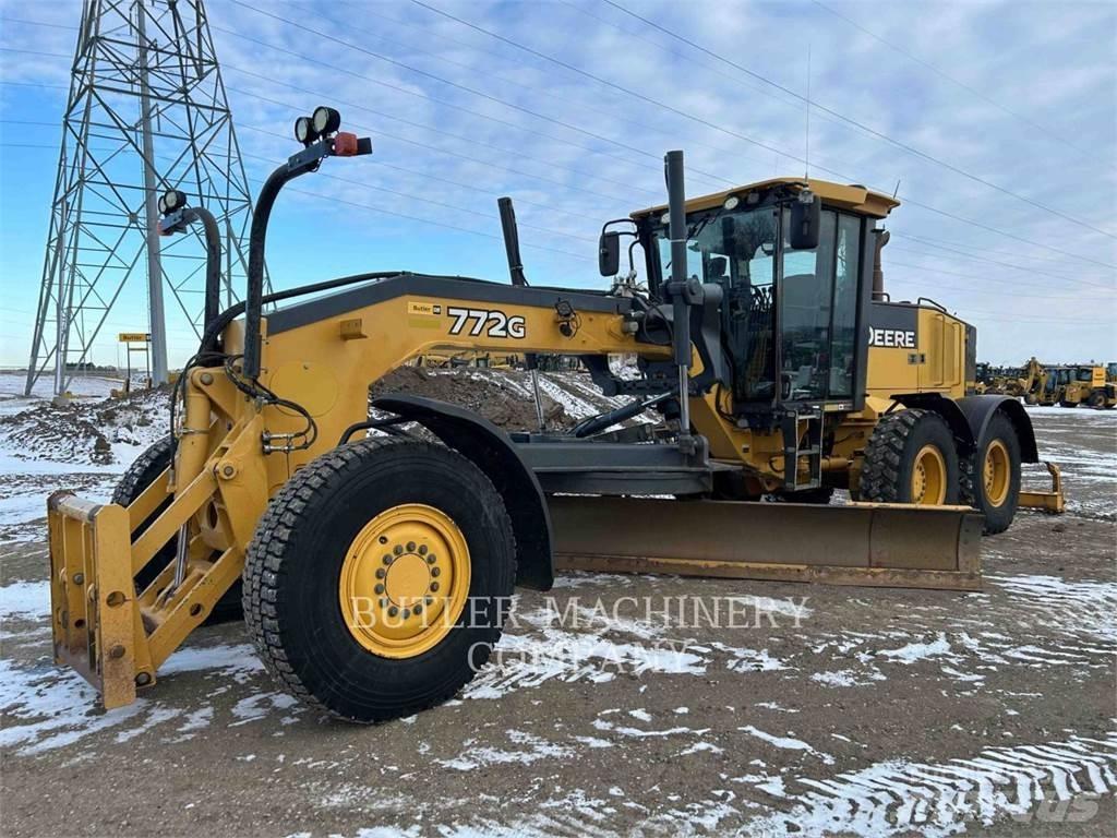 John Deere & CO. 772G Grader