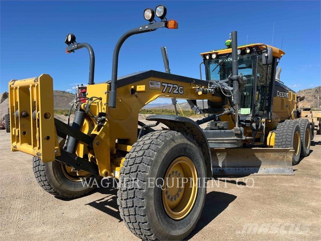 John Deere & CO. 772G AWD Grader