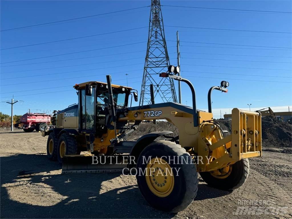 John Deere & CO. 772GP Grader