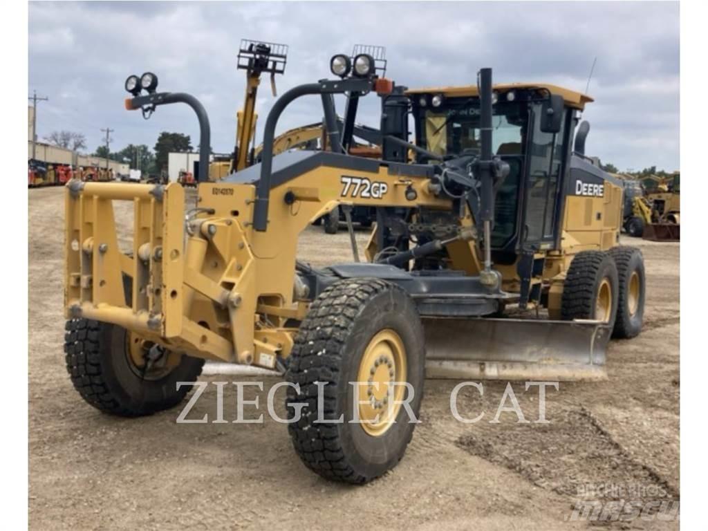 John Deere & CO. 772GP Grader