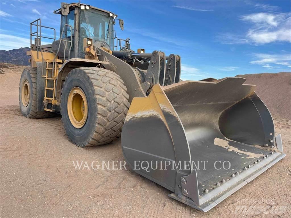 John Deere & CO. 844L Radlader