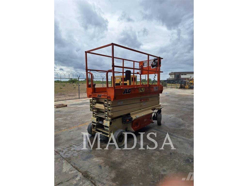 Jungheinrich 3246ES Scheren-Arbeitsbühnen