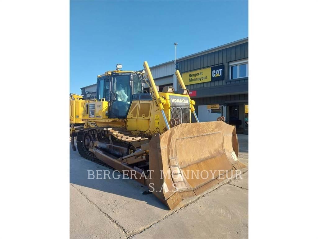 Komatsu D65 Bulldozer