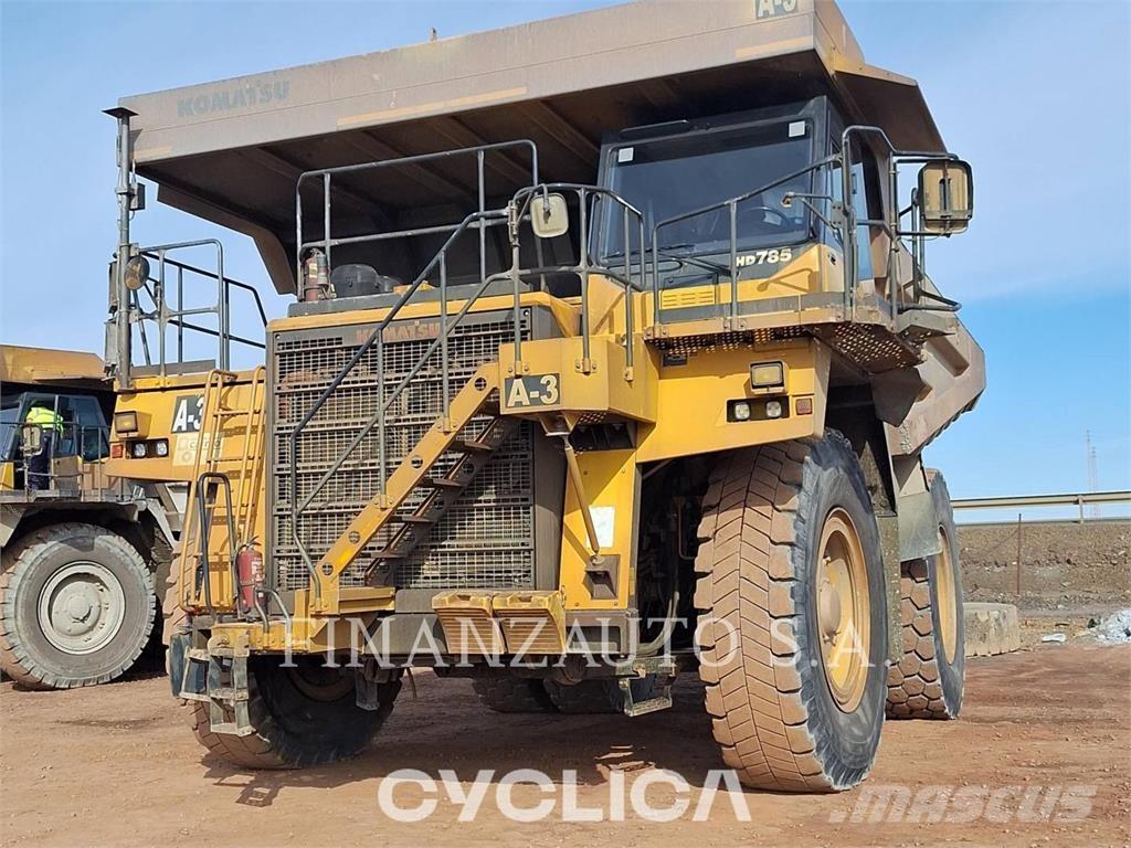 Komatsu HD785-7 Dumper - Knickgelenk