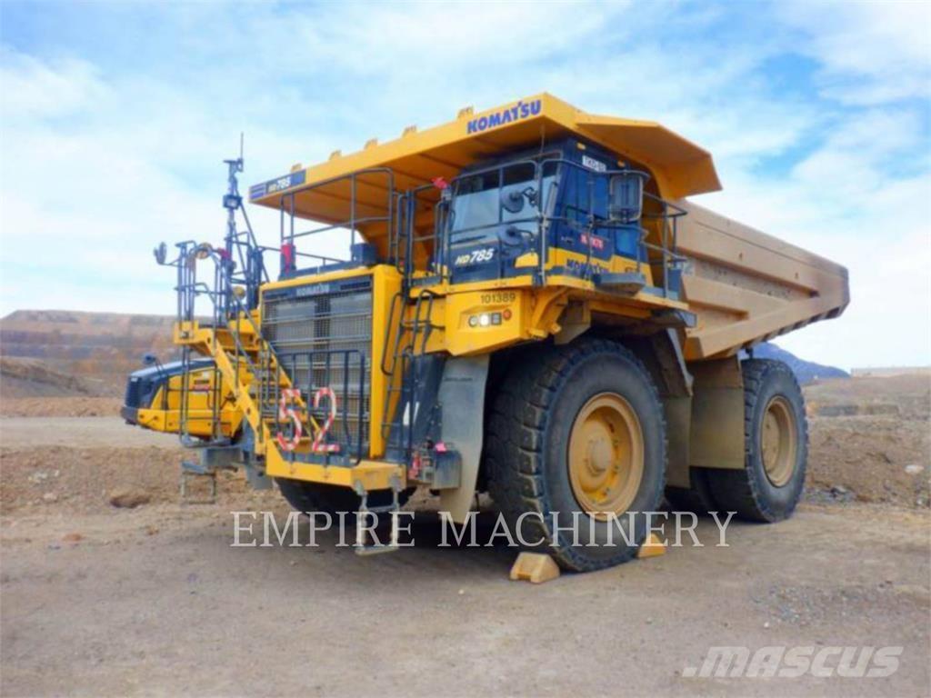 Komatsu HD785-8 Dumper - Knickgelenk