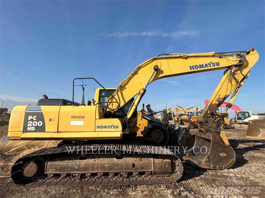 Komatsu PC200-8 Raupenbagger