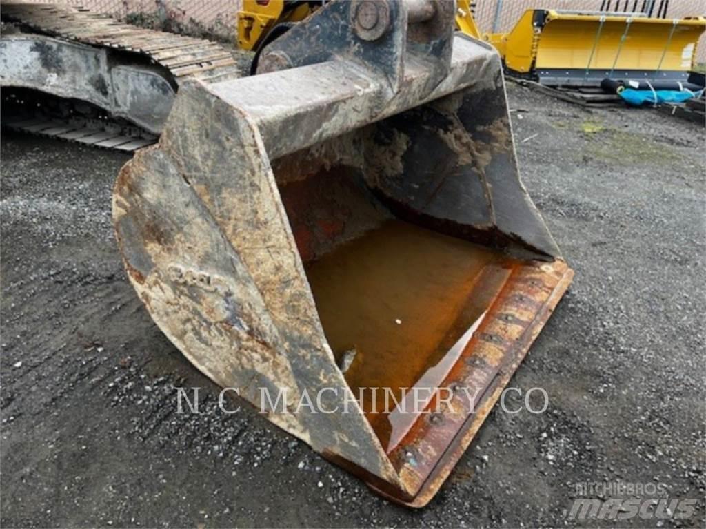 Komatsu PC210LCI-1 Raupenbagger