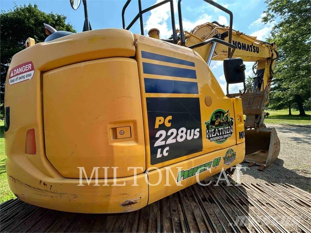 Komatsu PC228USLC-10 Raupenbagger