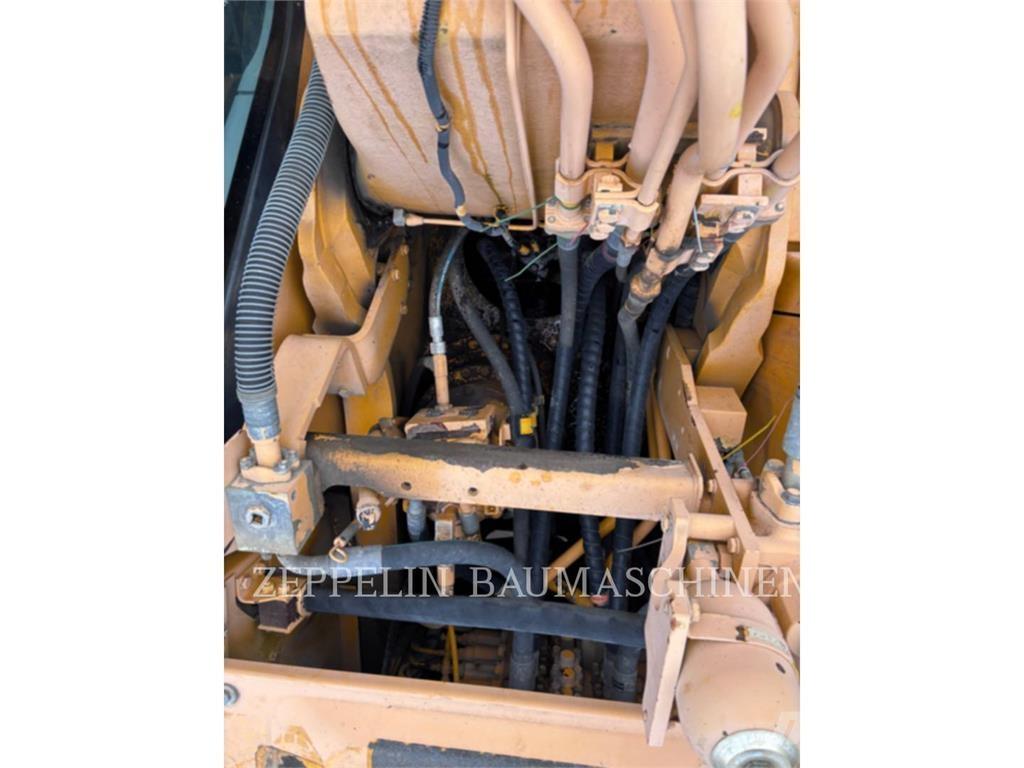 Komatsu PC290LCI11 Raupenbagger