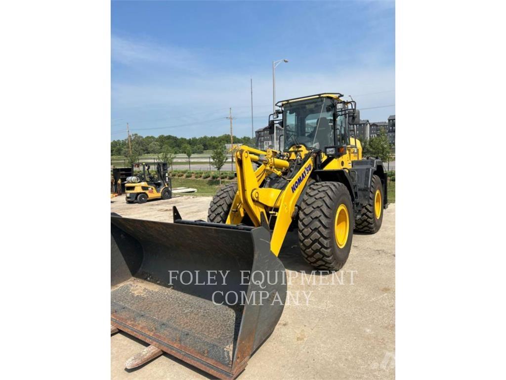 Komatsu WA200-8 Radlader
