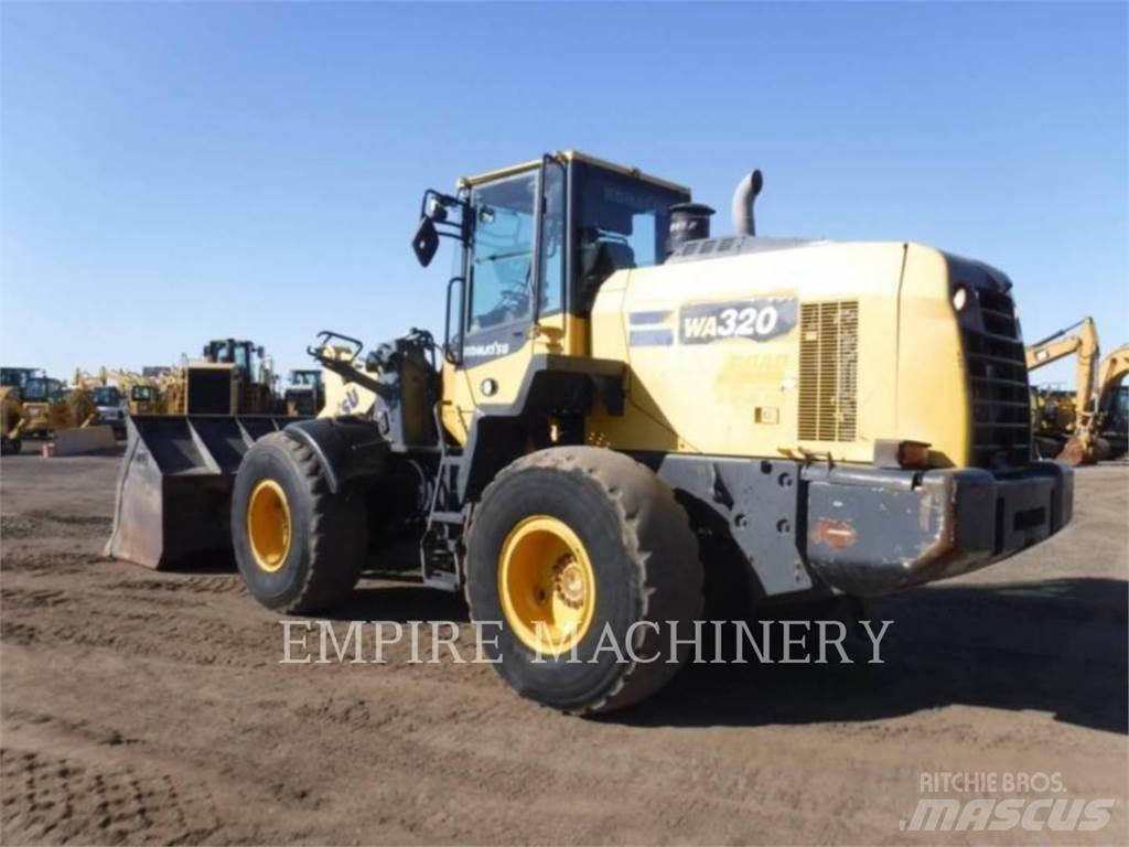 Komatsu WA320-8 Radlader