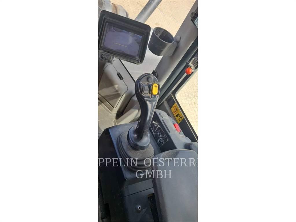 Komatsu WA470-7 Radlader