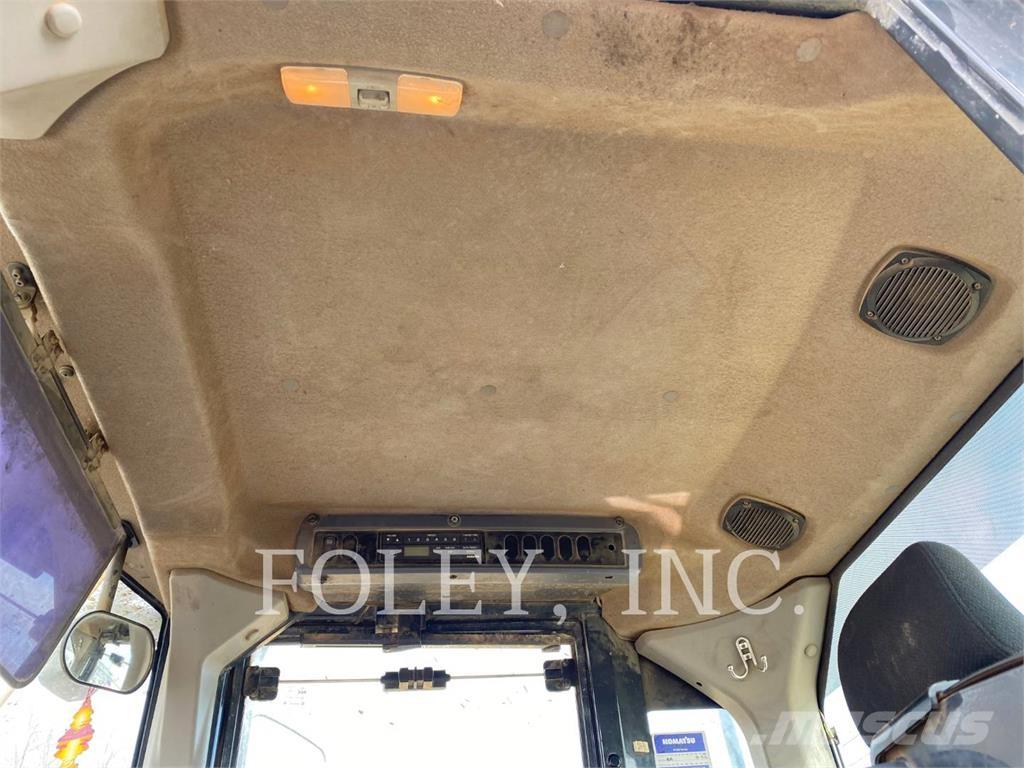 Komatsu WA470-8 Radlader