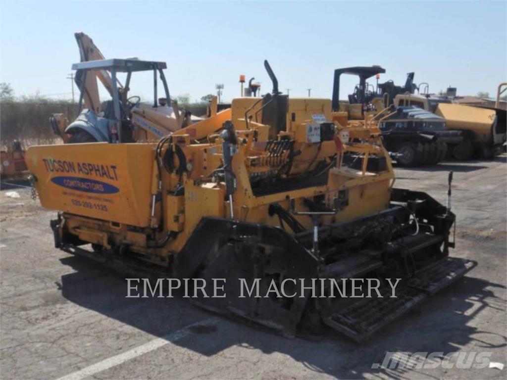 LeeBoy L8500T Strassenfertiger