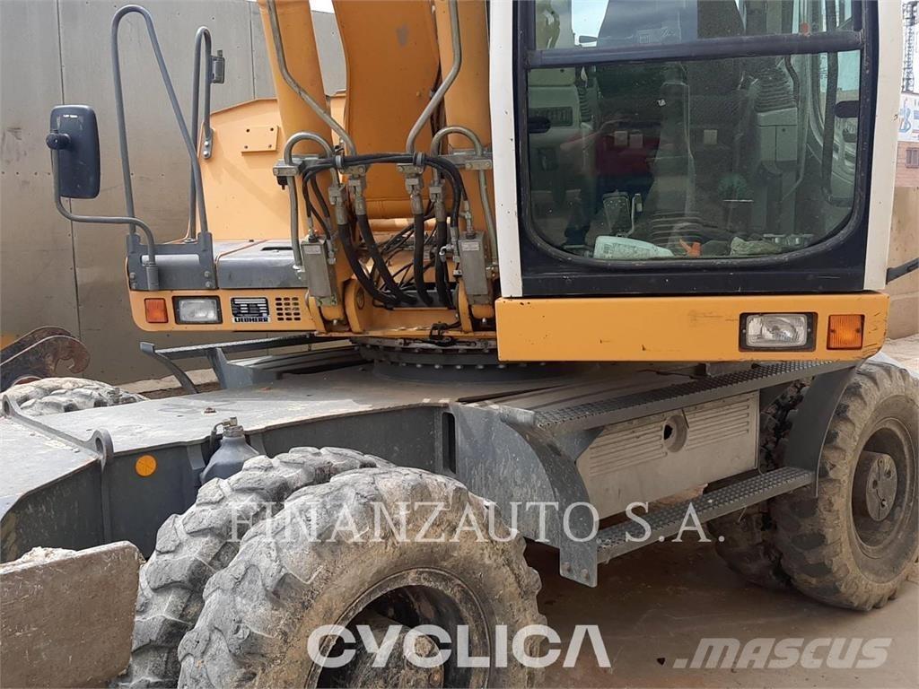 Liebherr A900 Mobilbagger