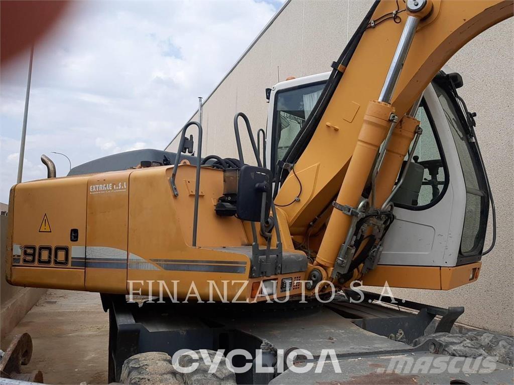 Liebherr A900 Mobilbagger