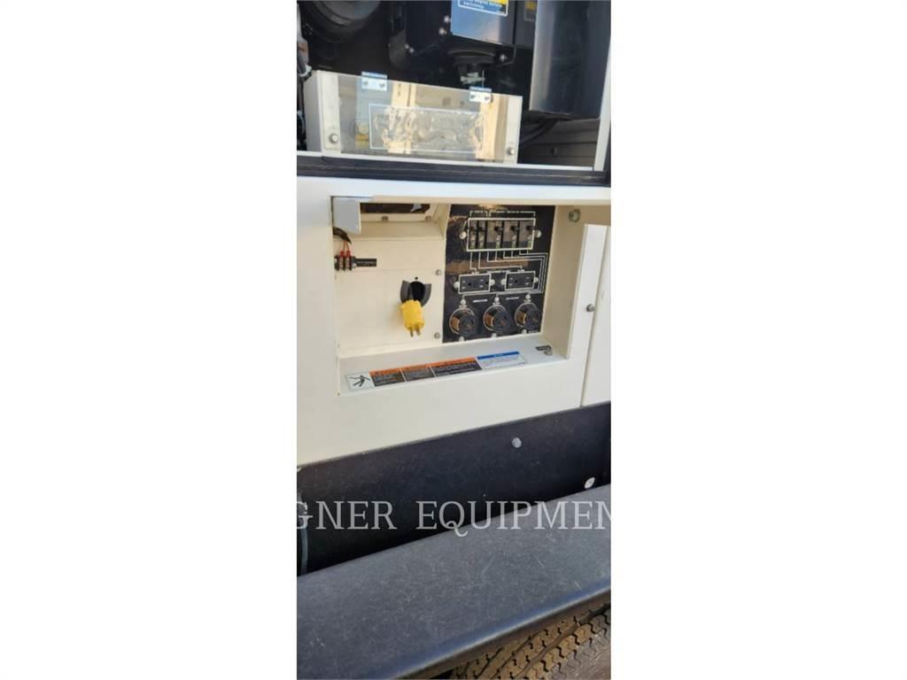 MultiQuip DCA-45SSIU4F Andere Generatoren