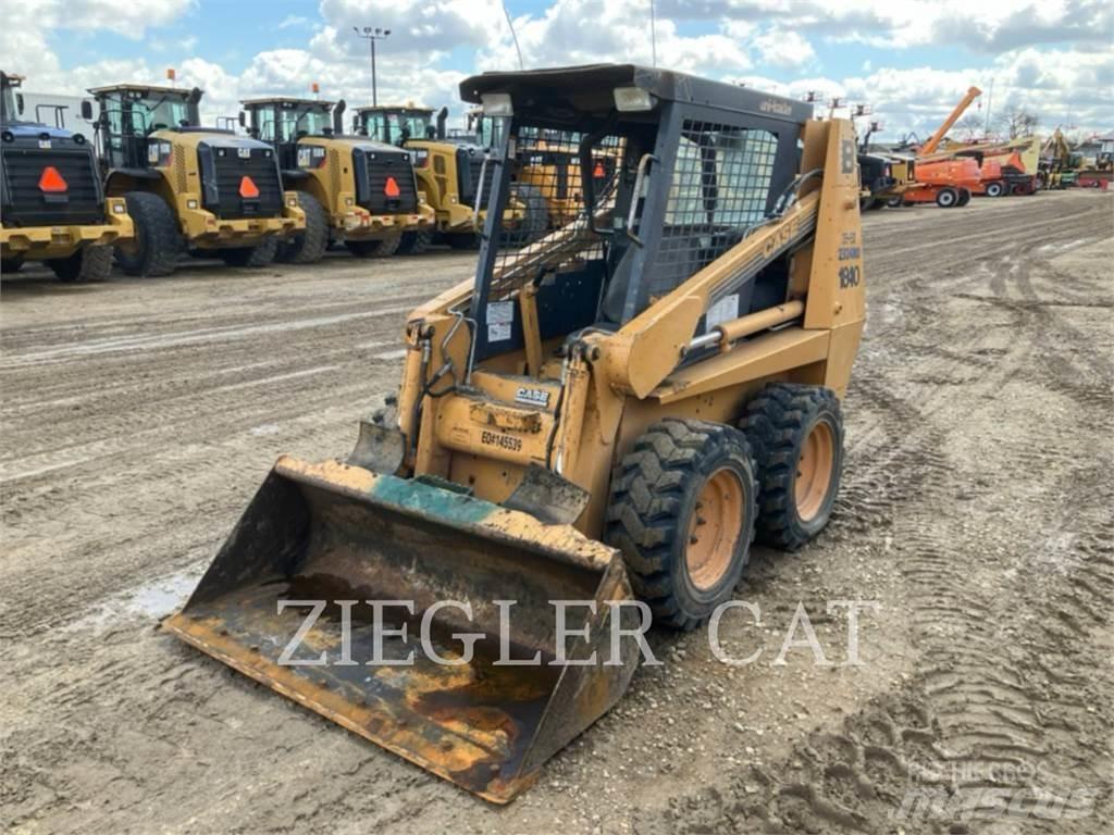 New Holland 1840 Kompaktlader