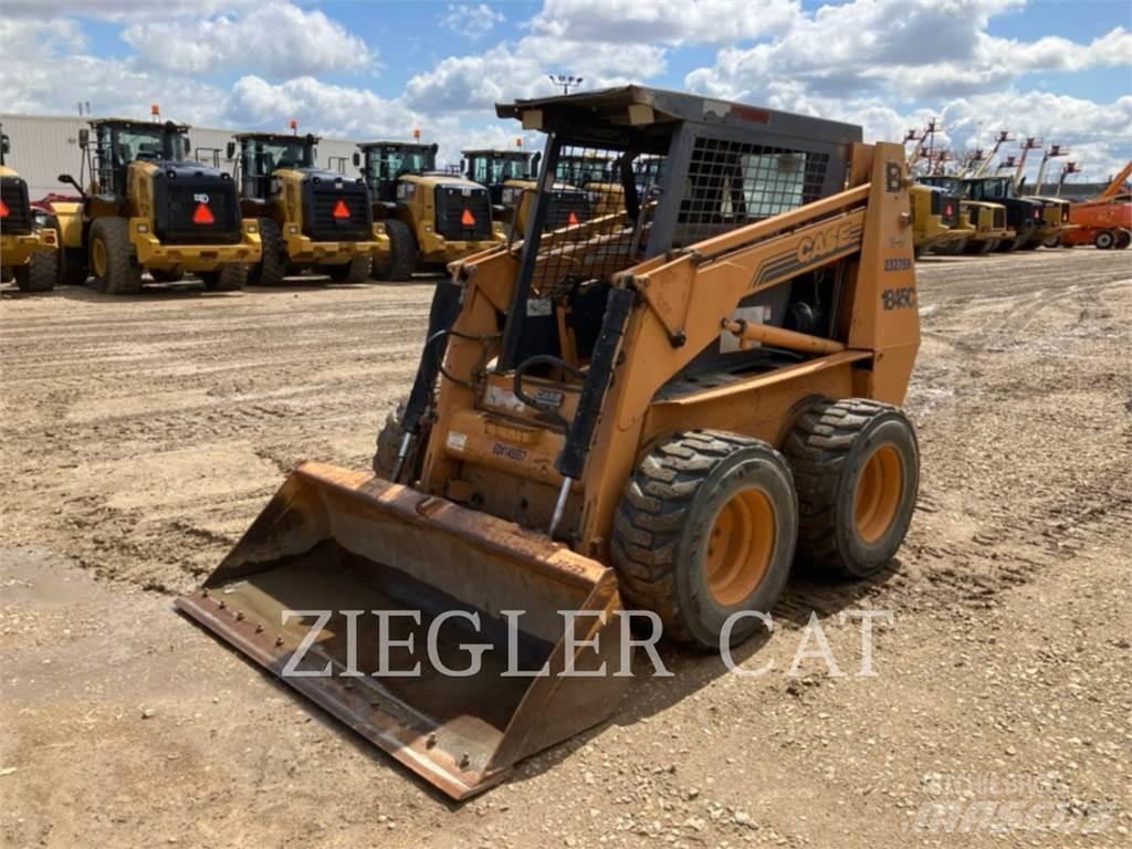 New Holland 1845 Kompaktlader