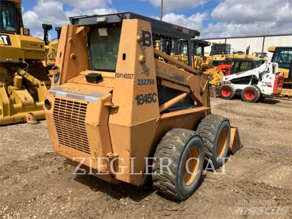 New Holland 1845 Kompaktlader