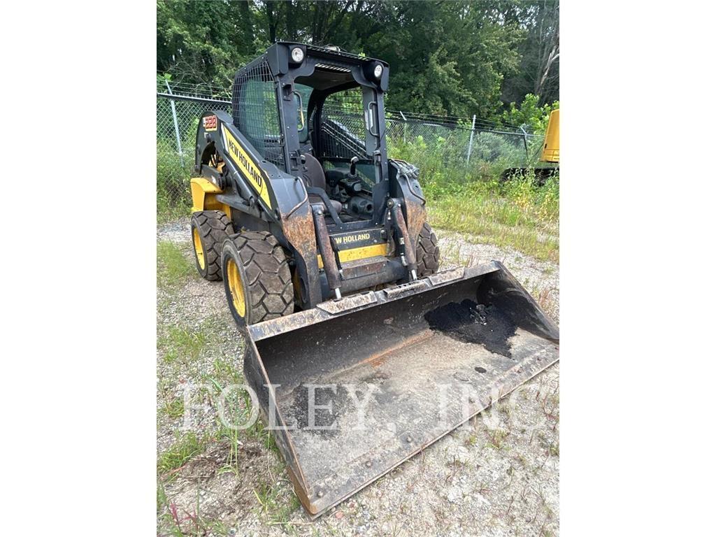 New Holland L228 Kompaktlader