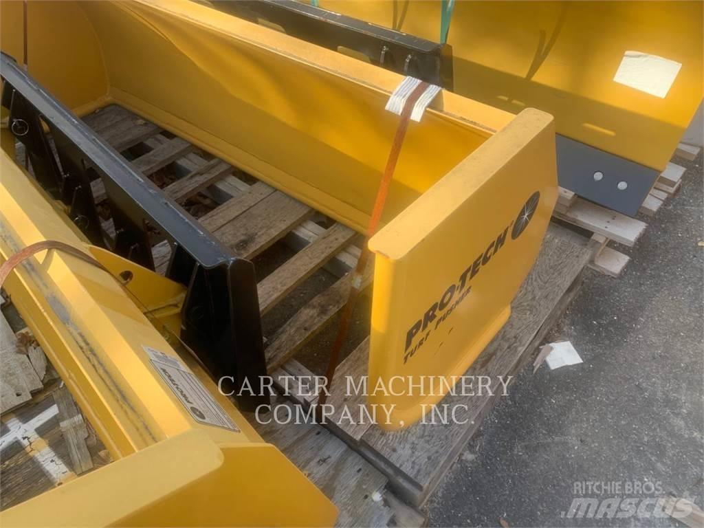 Protec SNOW TURF PUSHER Schneefräse