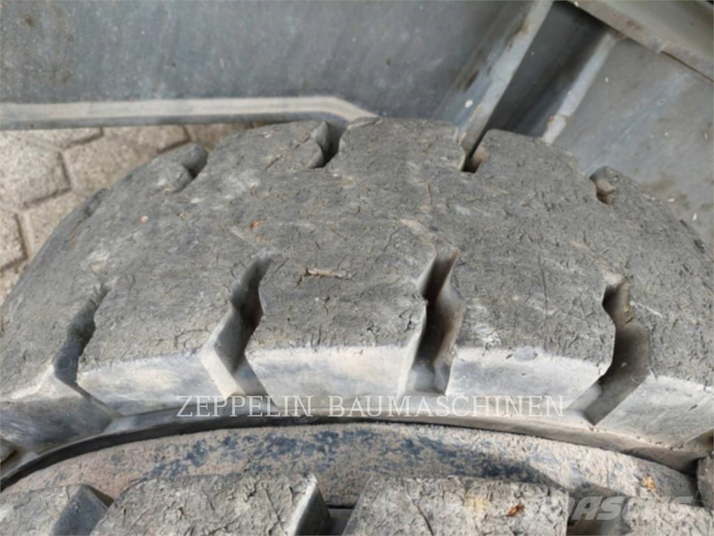 Sennebogen 818 Abrissbagger