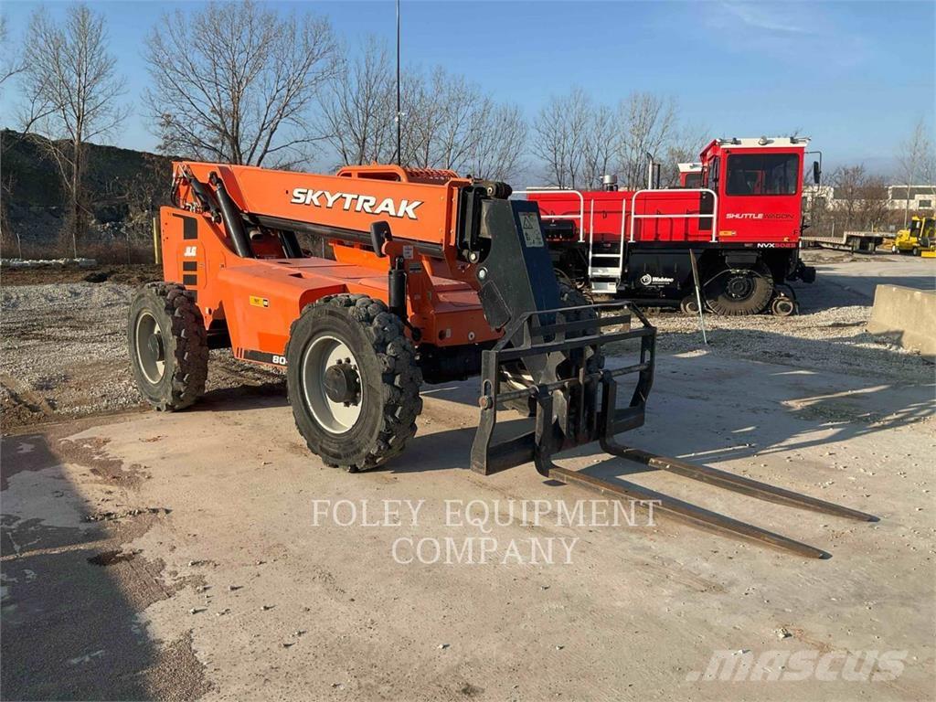 SkyTrak 8042O Teleskoplader