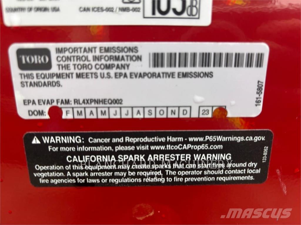 Toro TX-427 Kompaktlader