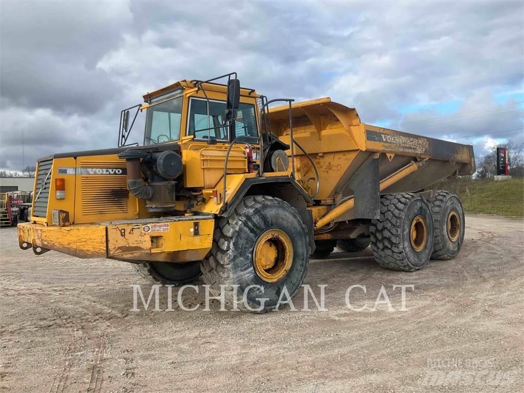 Volvo A40C Dumper - Knickgelenk