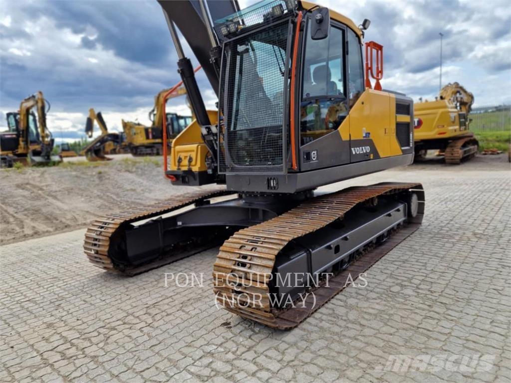 Volvo EC220 Raupenbagger