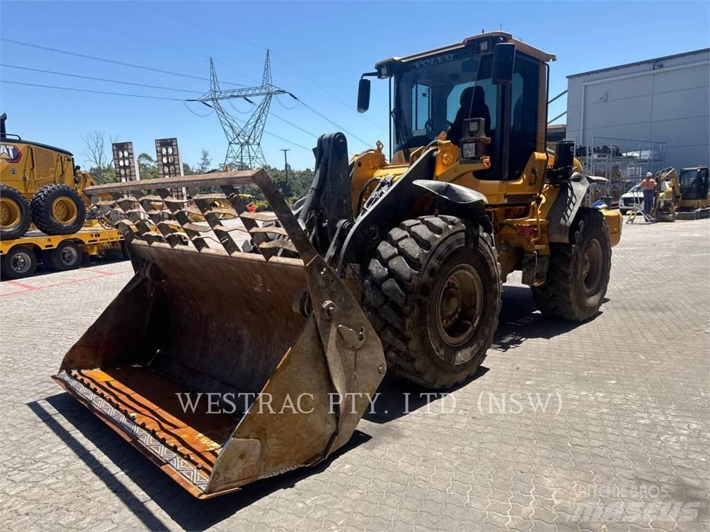 Volvo L90F Radlader