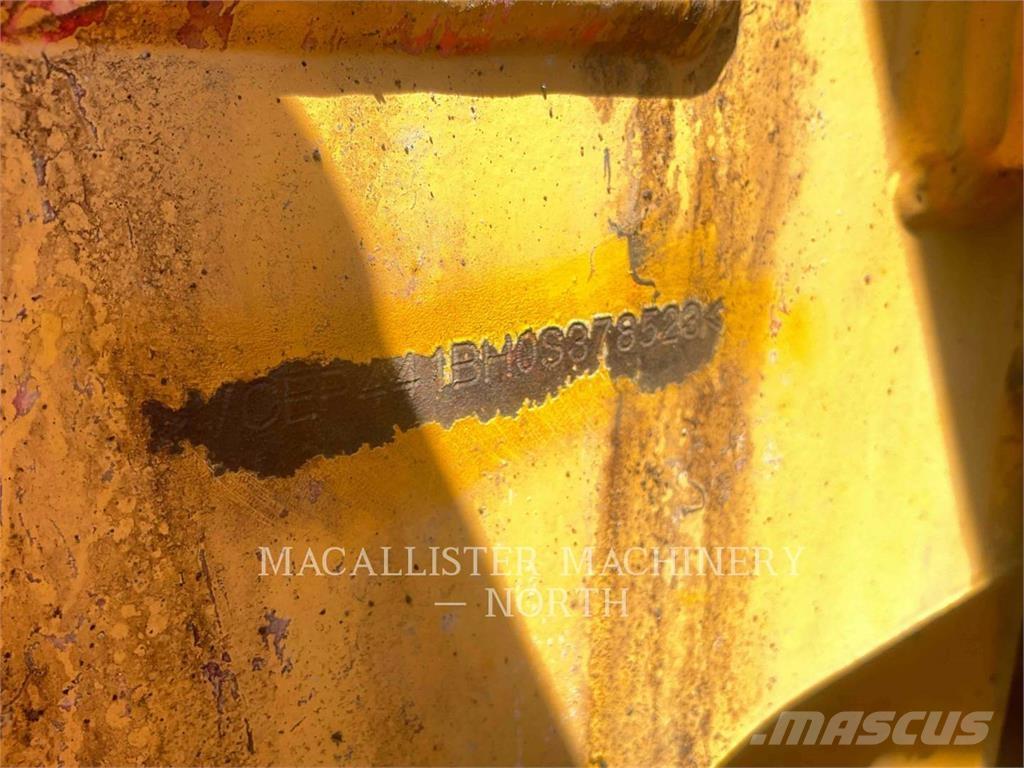 Volvo PF4410 Strassenfertiger