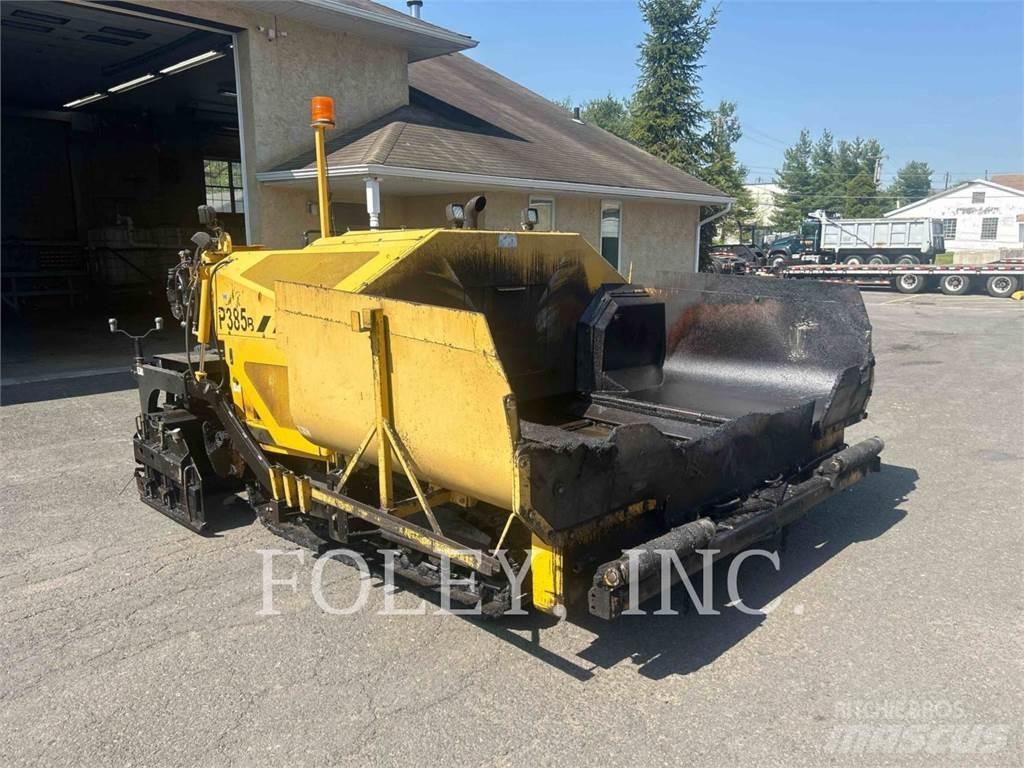 Weiler P385B Strassenfertiger