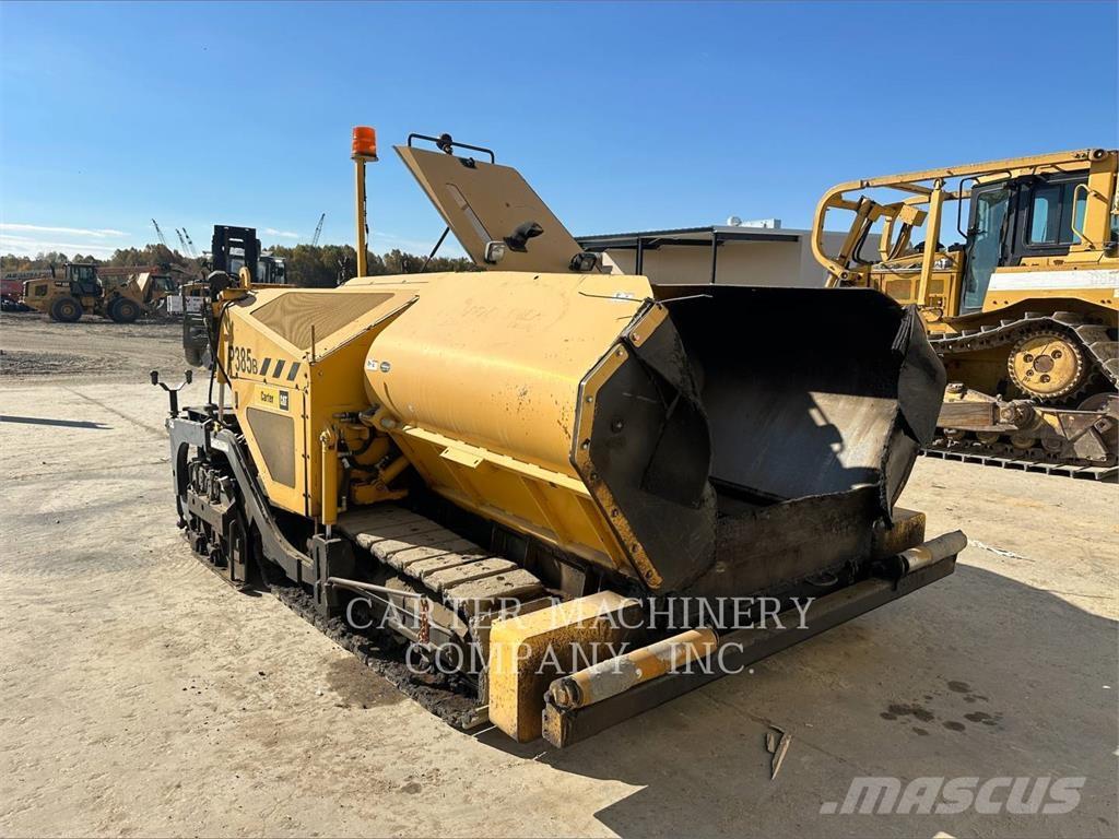 Weiler P385B Strassenfertiger