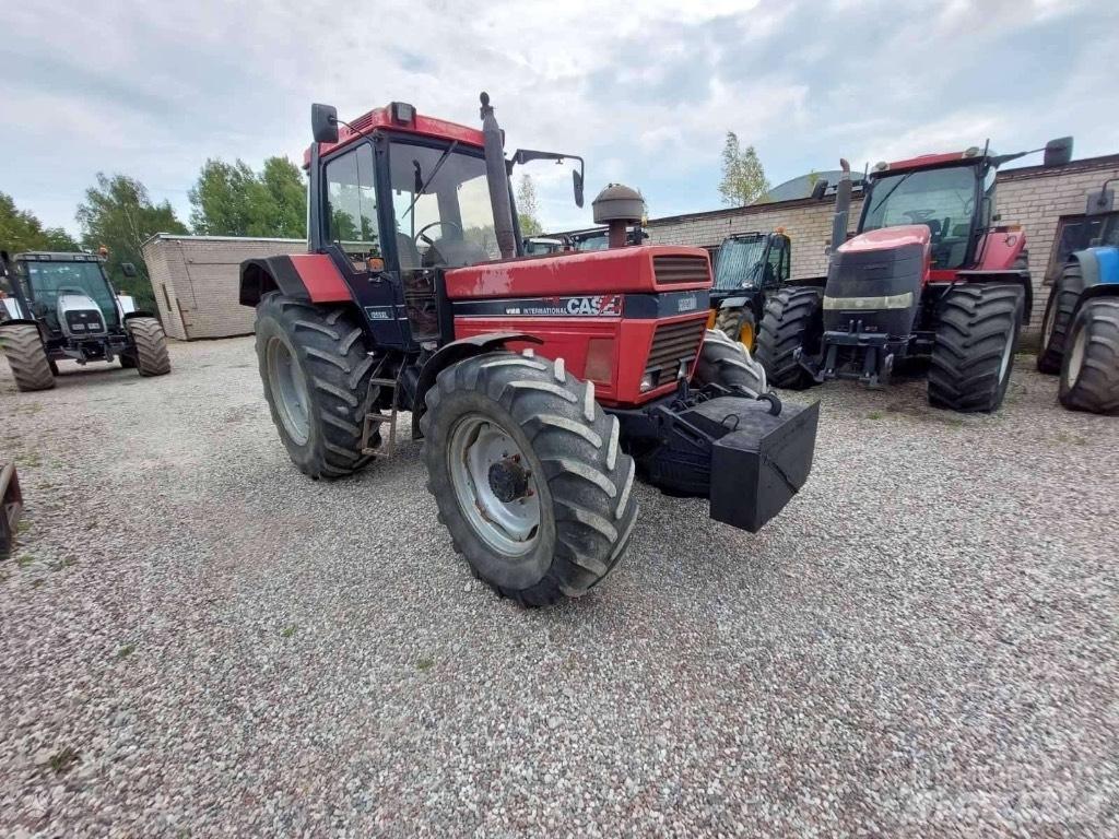 Case IH 1255 XL Traktoren