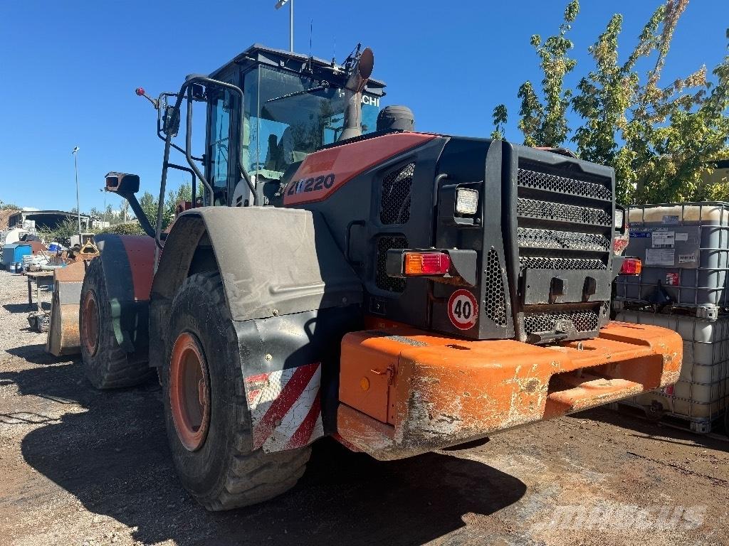 Hitachi ZW 220-3 Radlader