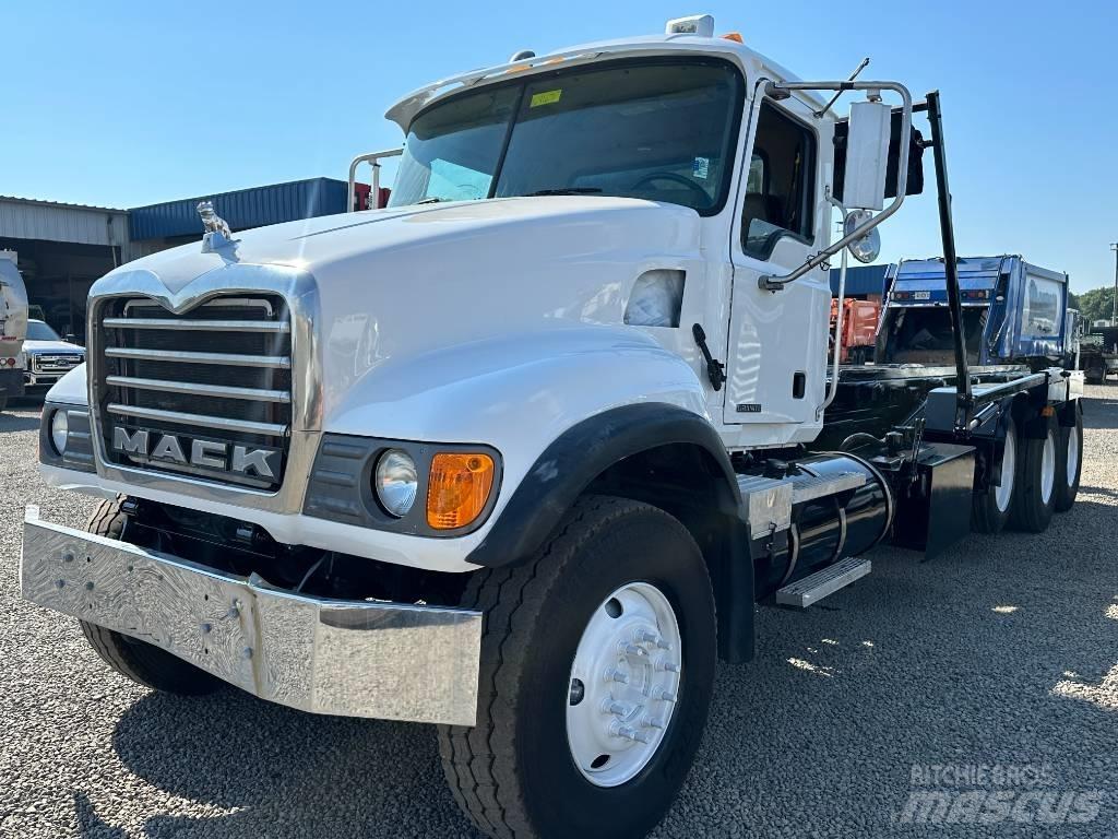 Mack GRANITE CV713 Absetzkipper