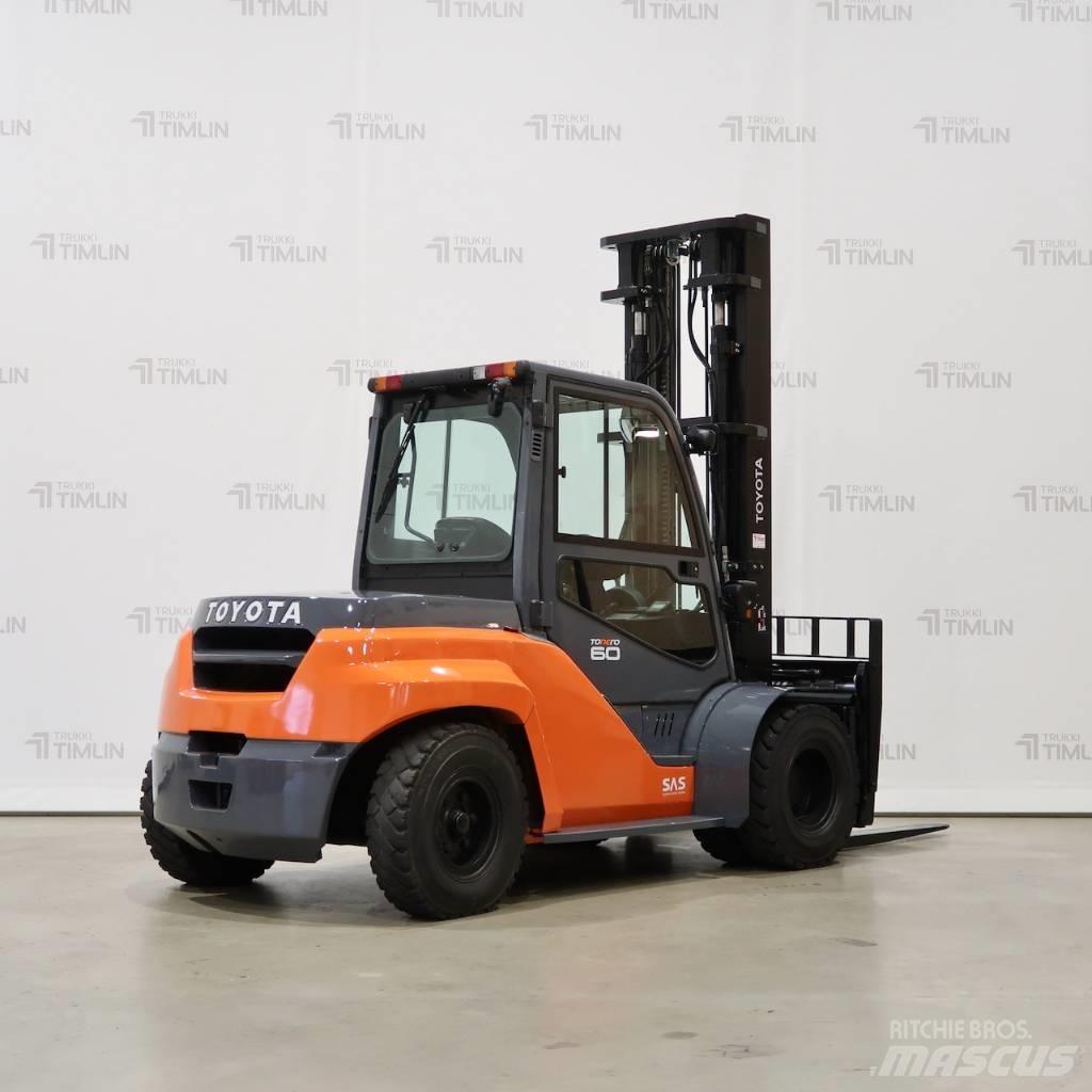 Toyota 40-8FD60N Dieselstapler