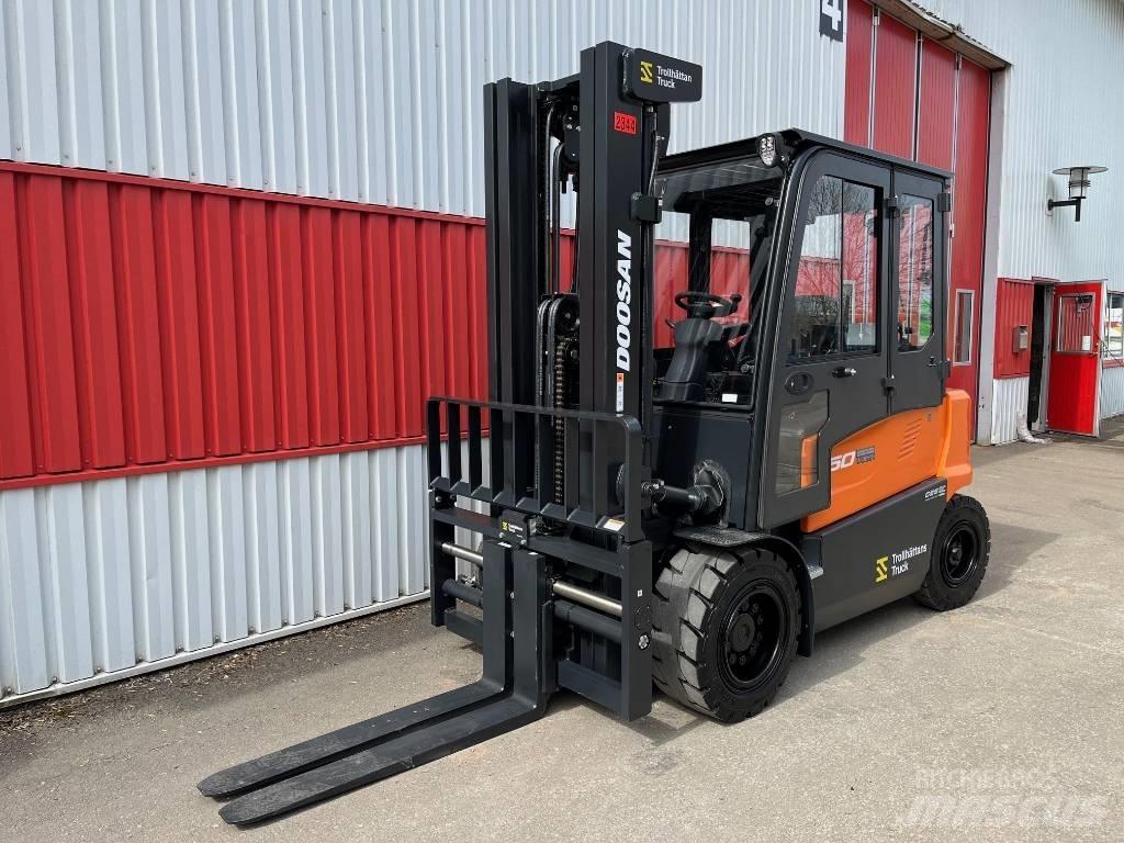 Doosan B 50 X-7 Elektrostapler