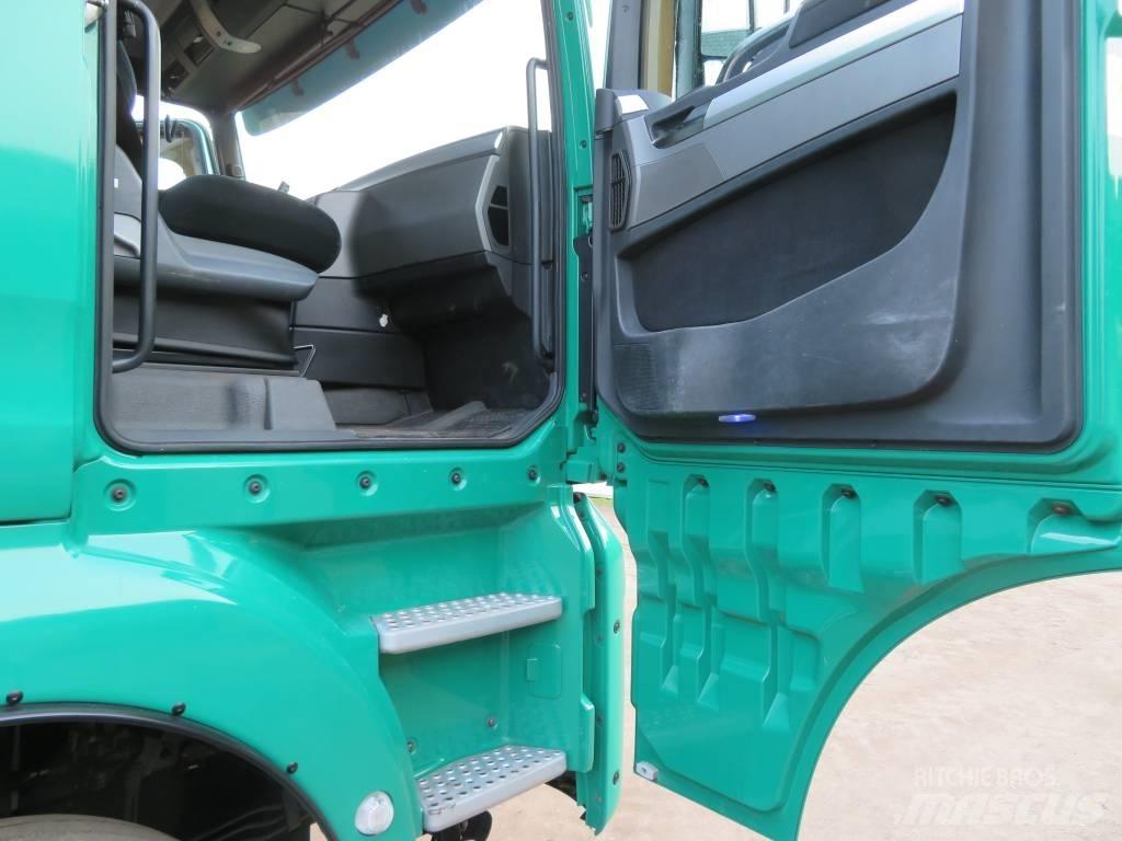 MAN TGX 33.480 Holztransporter