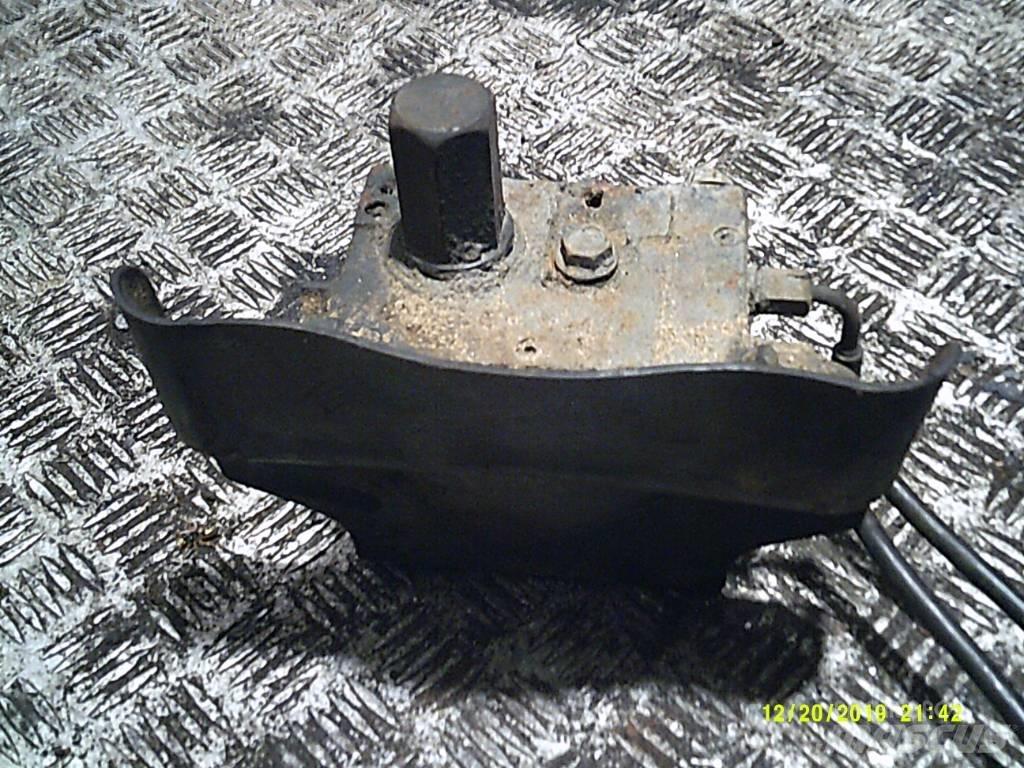 MAN TGS  81417236020 Hydraulik
