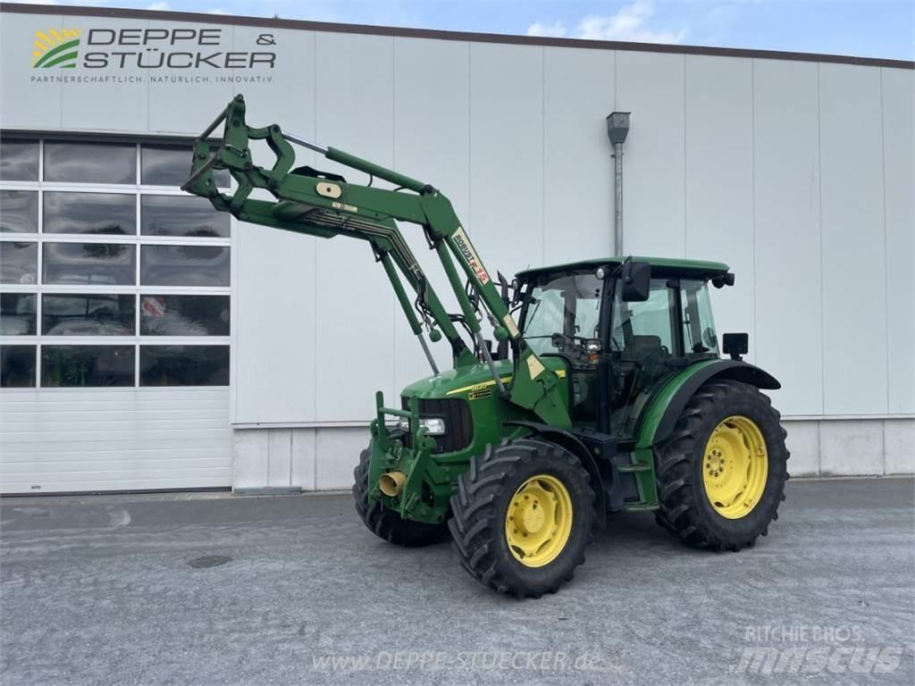 John Deere 5820 Traktoren