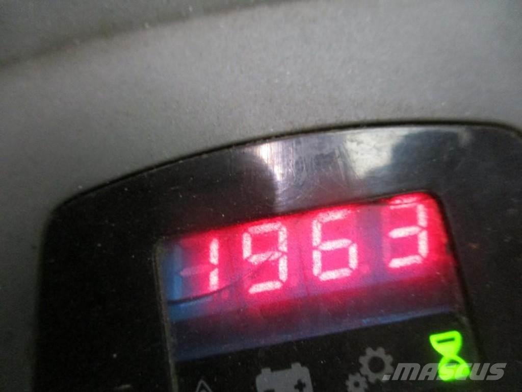 Toyota LPE 200 Gabelstapler mit Fahrerstand